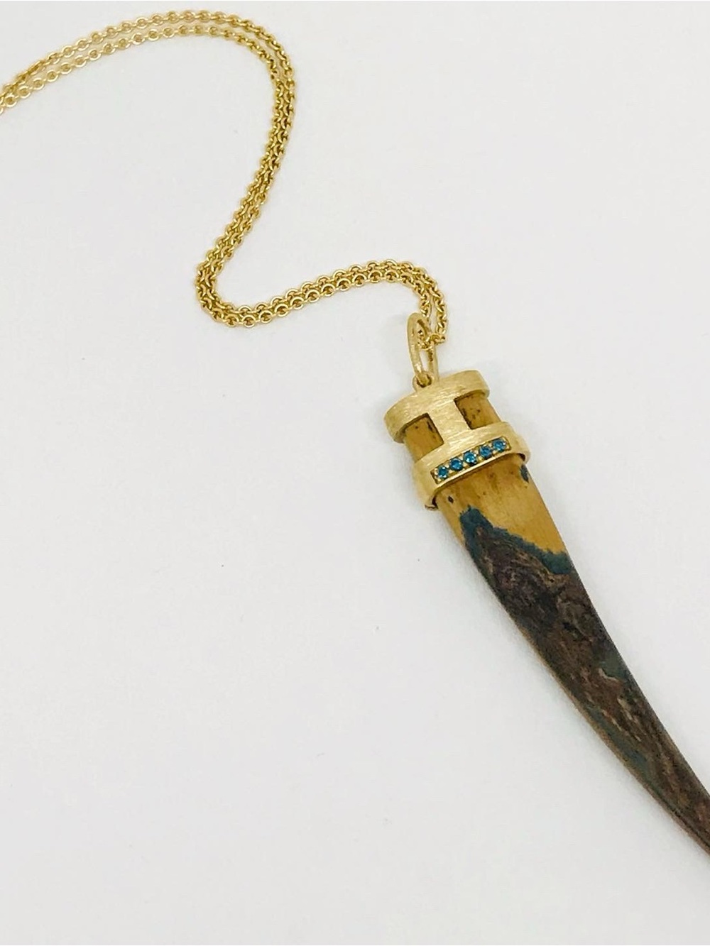 Hand Crafted 18 Karat Yellow Gold Pendant - Mammoth Tusk & Blue Diamond Dagger - Picture 2 of 12